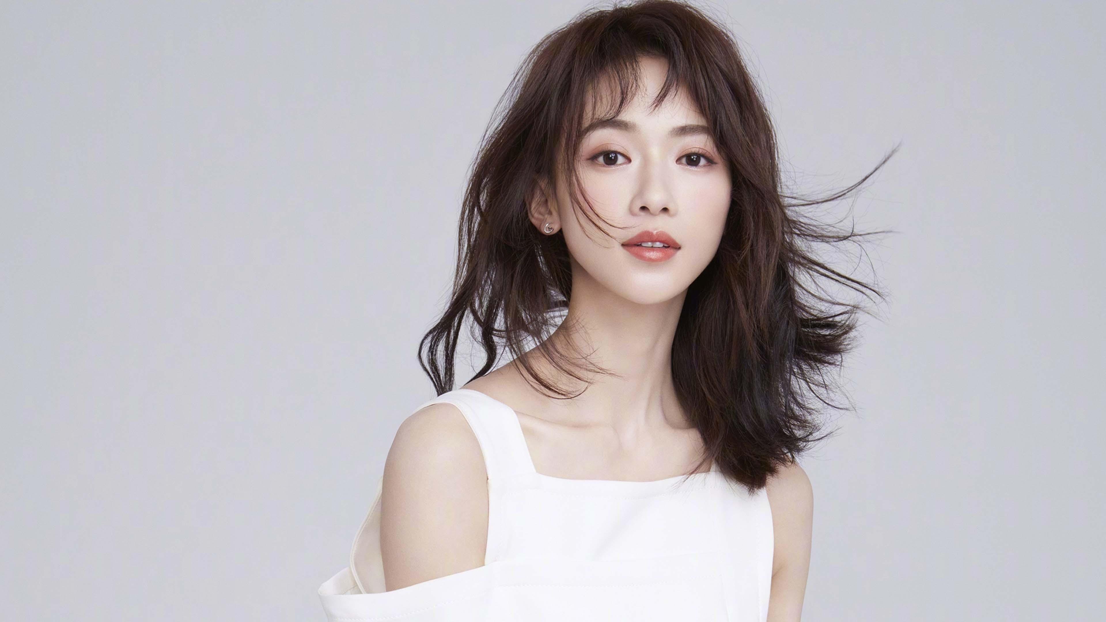 kaiyun sports app-费兰·托雷斯大显神威，皇马攻势如潮