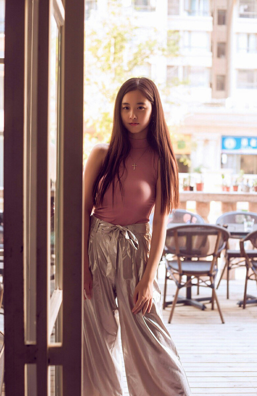 英超主力轮休制度对赛季末表现的影响研究，英超末轮分析