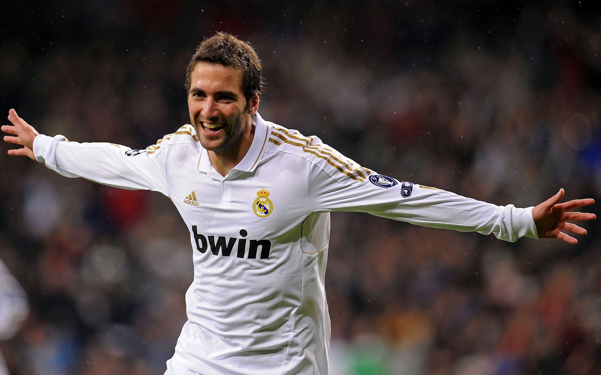 开云app安全认证-“西甲明星再度发光，带队逐步逼近榜首”，西甲明星球员